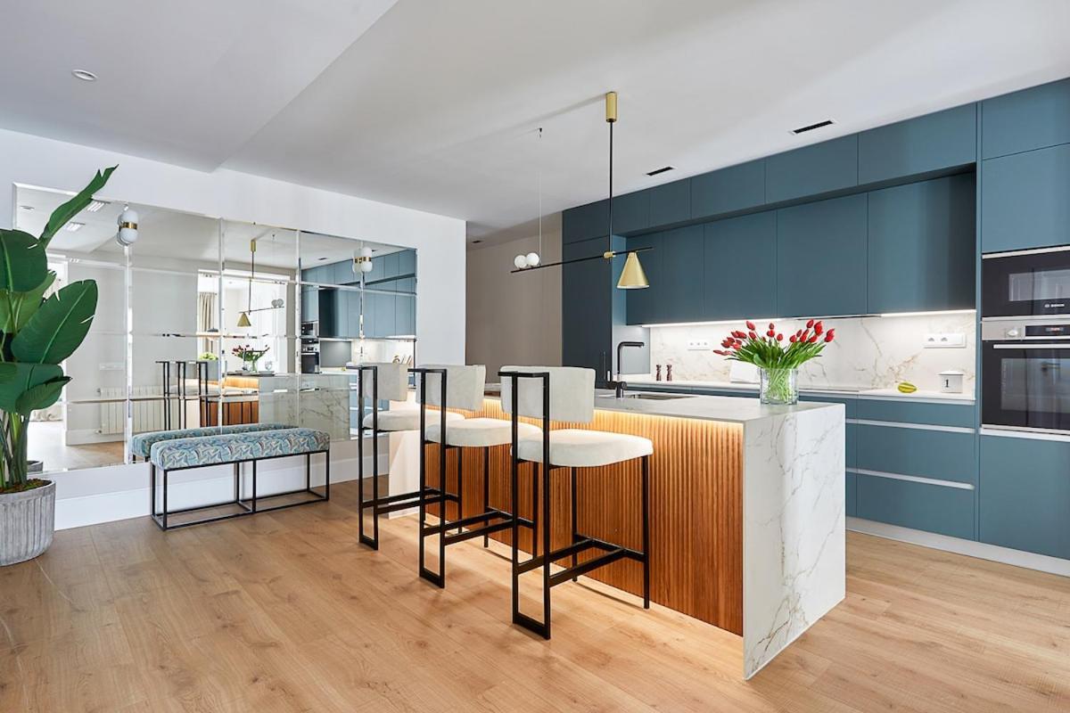 4-bedrooms * München